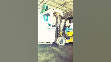 Forklift Power Moving Blocks with Ease۔ #smartblockline #concreteblocks