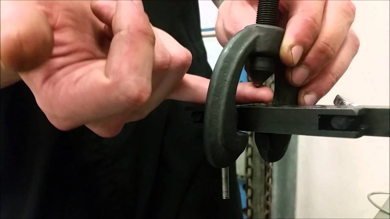 Double flare, and ISO/bubble brake line flaring YouTube