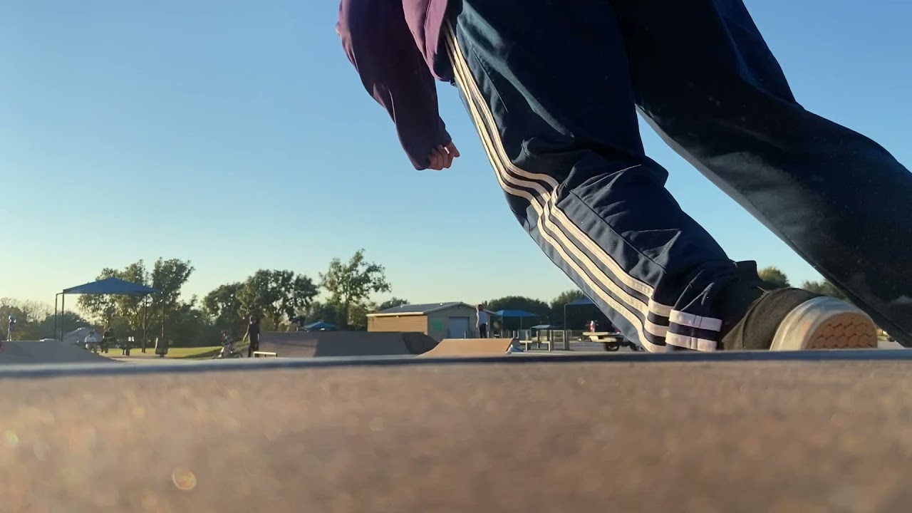 ASMR | Skate park sounds