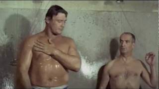 Louis De Funès - Le Corniaud 1965 - Gay Bodybuilder