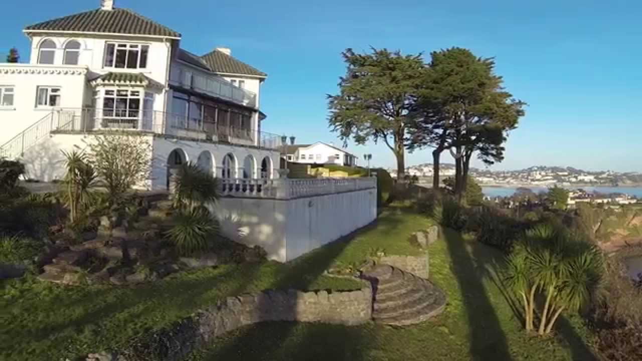 Mead Road Torquay House for Sale