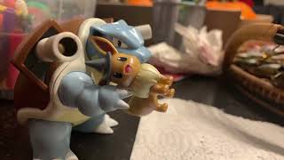 Eevee Gets Bullied By Blastoise Pokémon Stop Motion