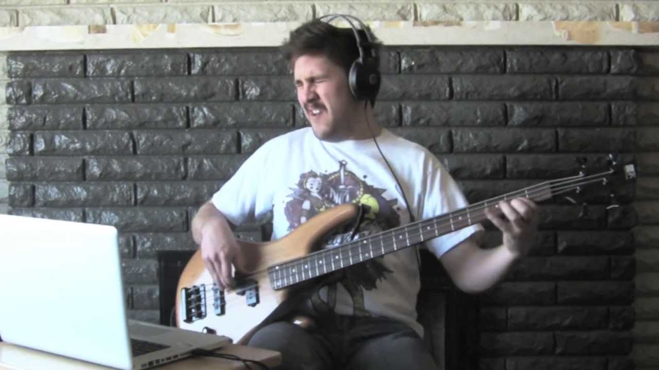 Anklebiters - Paramore (Bass Cover)