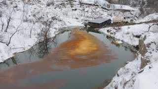 Oil Pipeline Bursts Close To Standing Rock Protest
