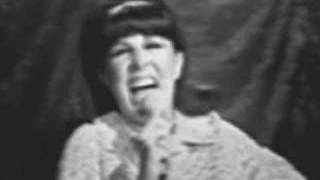 Video thumbnail of "Eydie Gormé on the Tonight Show (1966)"