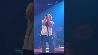 Lewis Capaldi - Forget Me - Live