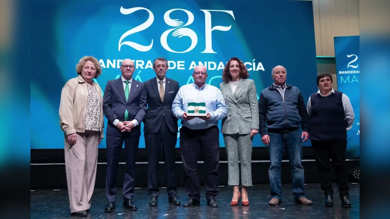 BANDERA ANDALUCÍA ASOCIACIÓN HUEVO TORO