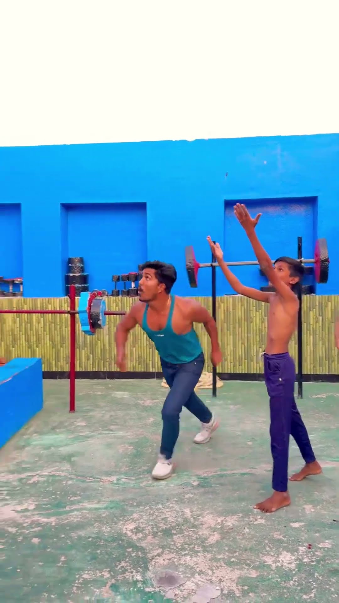 Hawa Mein bhej diya usko to ??? #shortvideo #funnyvideo