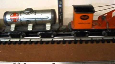 Marx Prewar one way couplers, long train