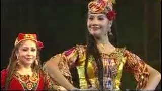 Uyghur folk song - On besh yashimda