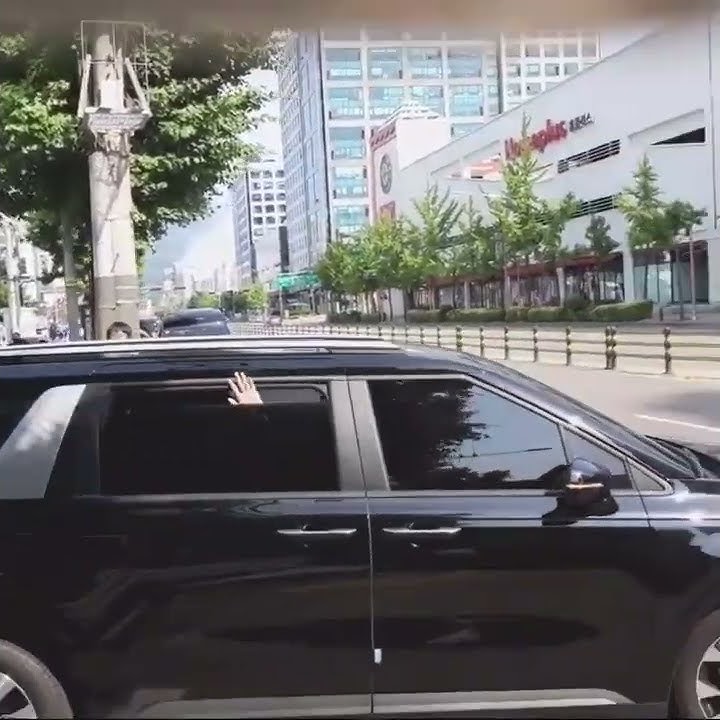 220612 Tae Leaving SBS Inkigayo Pre Recording