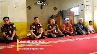 Penyerahan Bansos Dan Bibit Pohon Endemik Ke Pondok Pesantren Nurul Jalal Dalam Rangka HBA-62