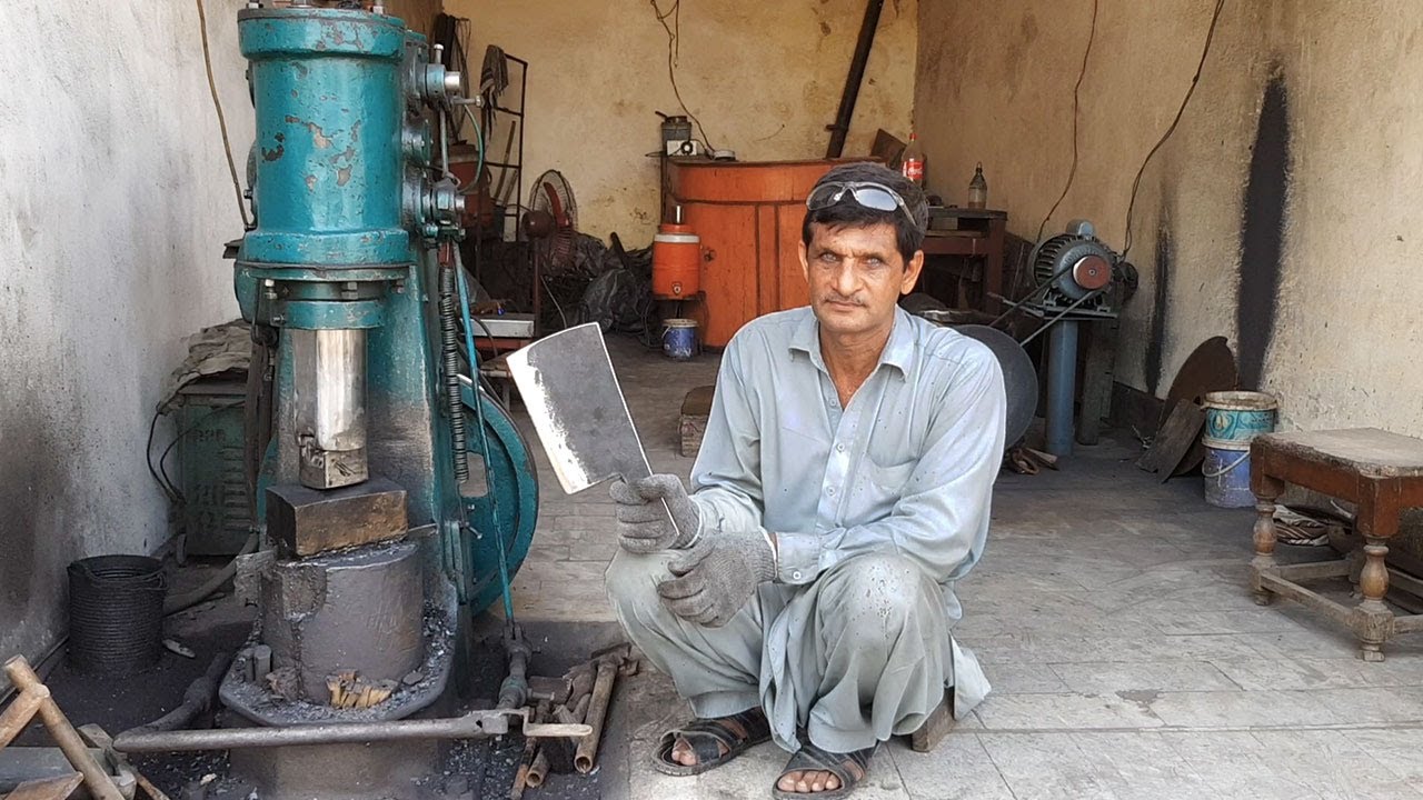 Making A Krachi Style Meat Cleaver Forging Knife | Skill of Blacksmith