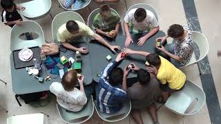 Group Cubing (8 cubes switching by algorithms)