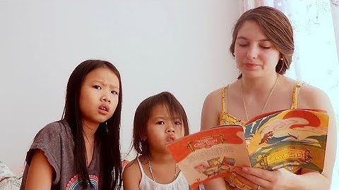 Reading Cây Khế to Nhím and Sóc! | Người Mỹ Đọc Quyển Sách Cây Khế Cho Hai Cháu