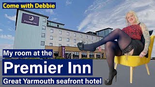 Premier Inn at Great Yarmouth seafront hotel room tour / review.
