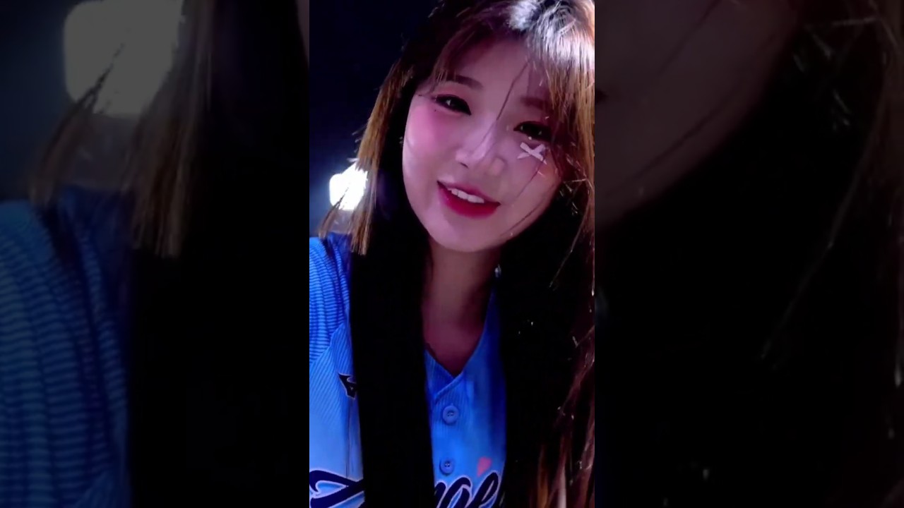 I CAN'T FIGHT THIS FEELING ANYMORE 🥰😻😍 #shorts