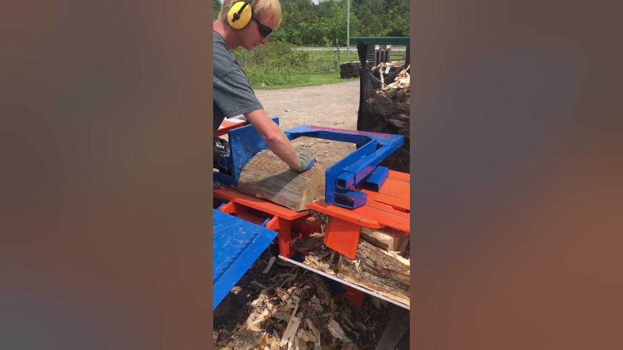 Processing firewood using the Eastonmade 1222 wood splitter with the