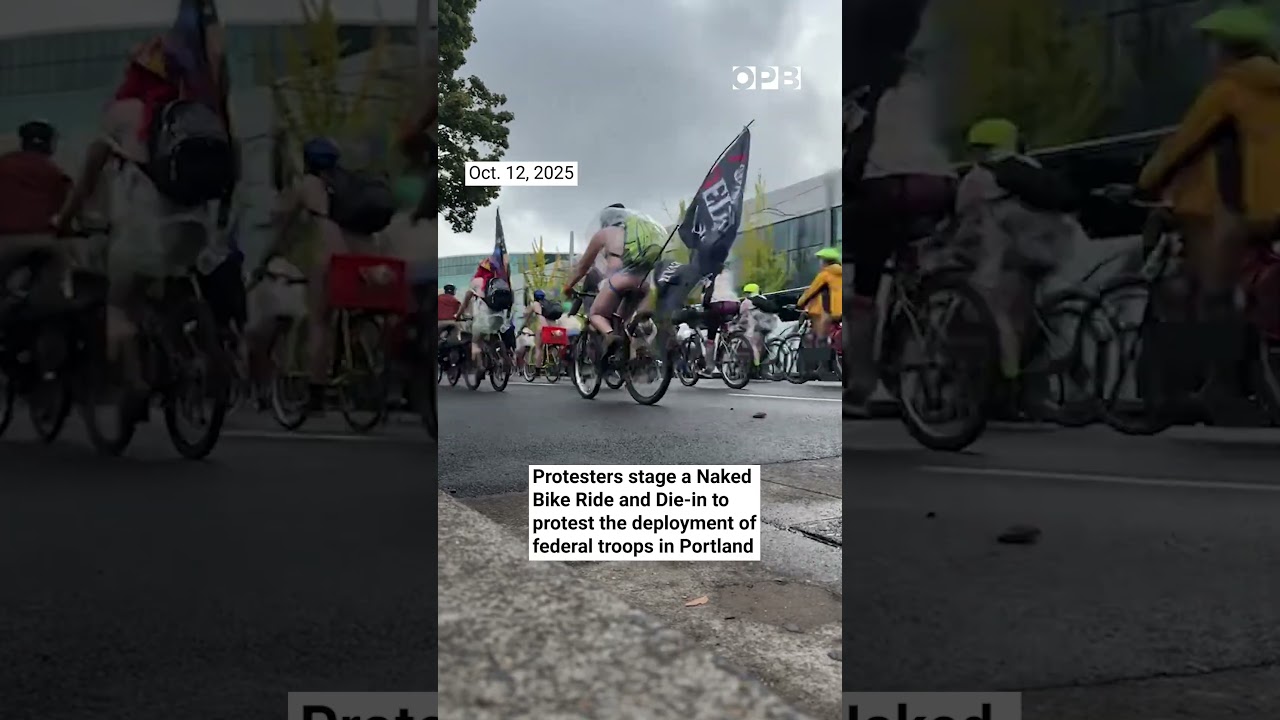 Emergency World Naked Bike Ride в Портленде