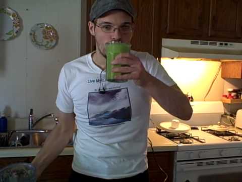 Cilantro Pinneapple Smoothie