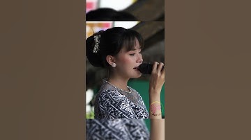 LEMBUR KAKASIH | LIVE SHOW UPDAT #lagusunda #gittafitria #bandungmusic #shorts #cover #coversong