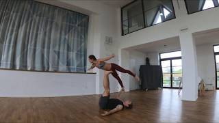 Acroyoga L-basing flow