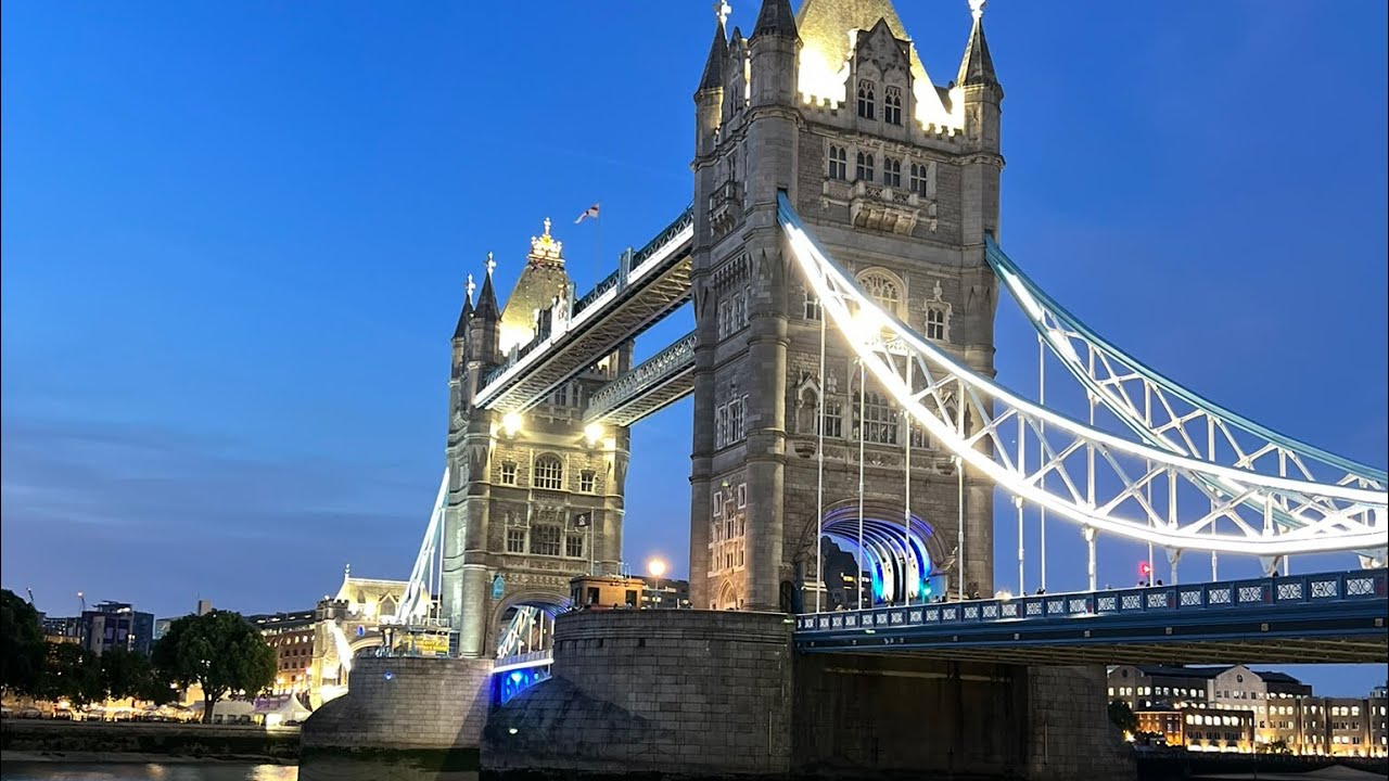 London Tour Most Beautiful City of the world London 2022 London Tower