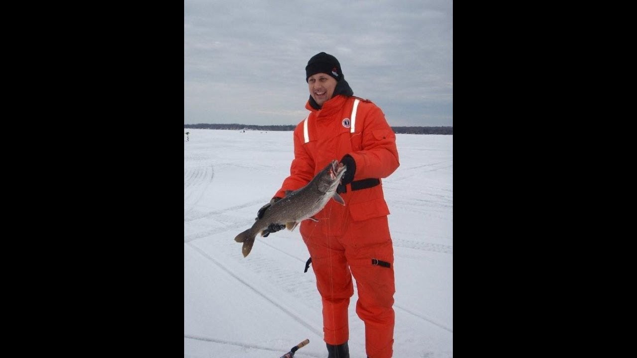 Ice Fishing Lake Simcoe - 8lb Lake Trout