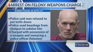 Police: Bath man arrested after menacing people with a knife