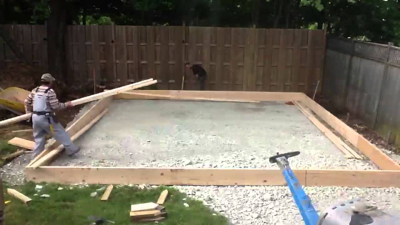 Garage Pt 7 - Slab form - YouTube