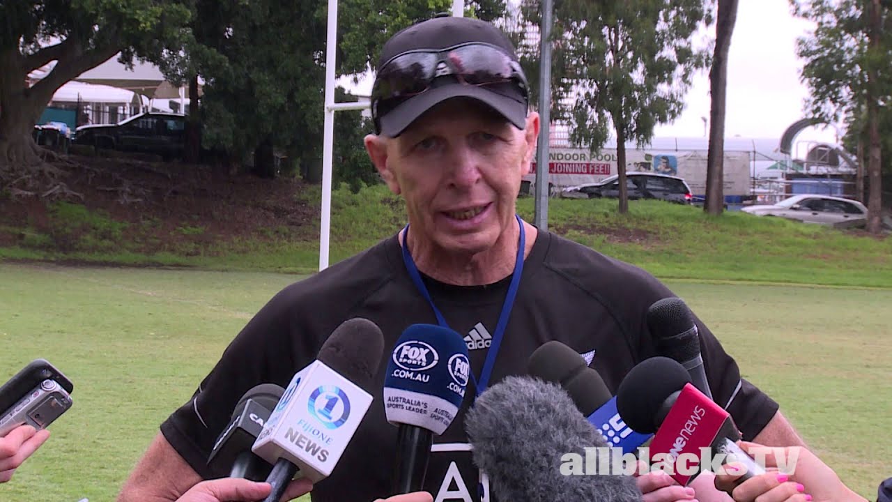 Coach Gordon Tietjens discusses Sydney Sevens