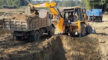 JCB Earth Movers Cutting Soil and Loading in Dump Truck - Dump Truck Carrying Soil - JCB Video 14