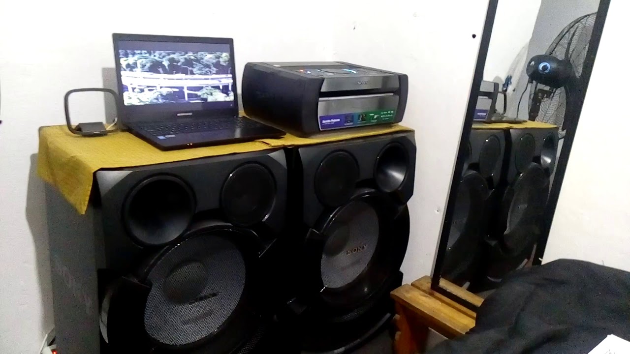 sony shake x70d watts