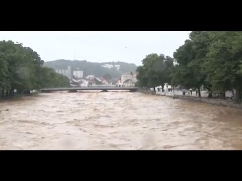 Video: Razlika Između Poplave I Riječne Poplave