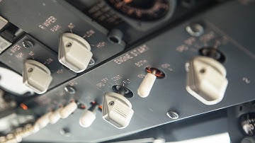 Magnetically held Boeing 737 engine start switch