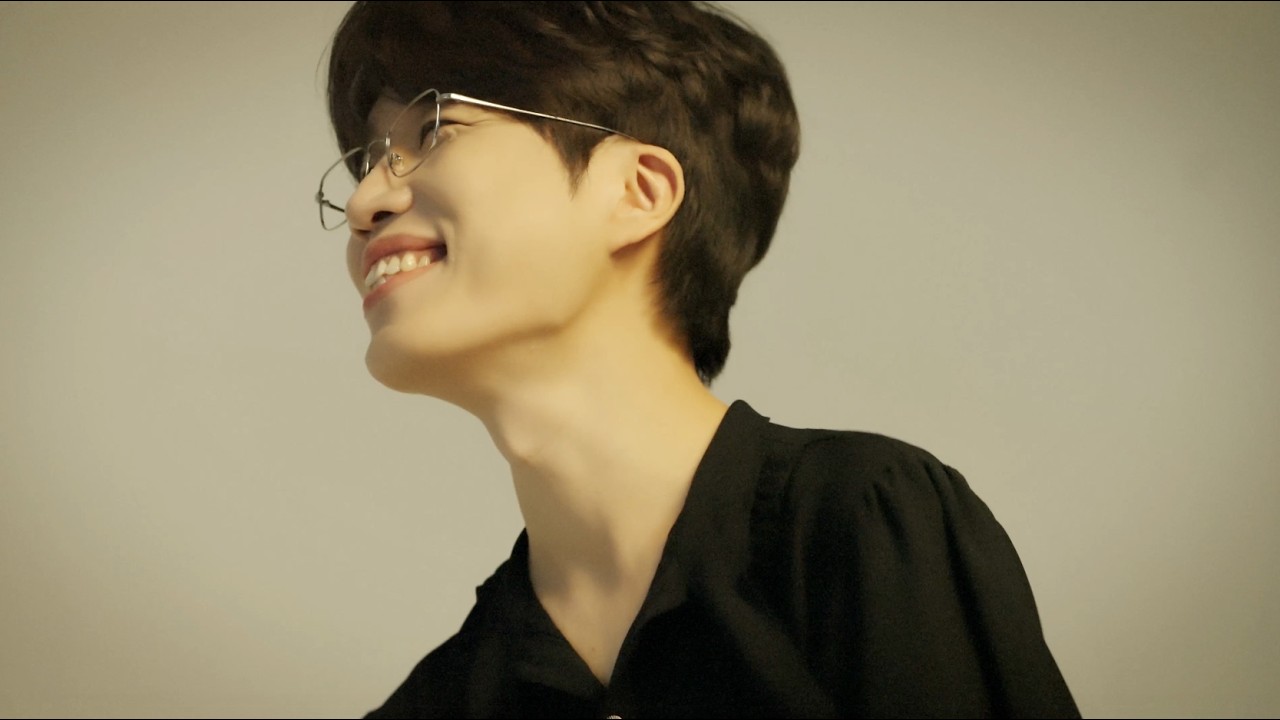 소란(𝗦𝗢𝗥𝗔𝗡) 𝗗𝗦 ‘사과 하나를 그려’