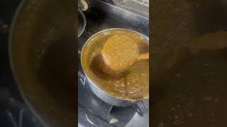 『気ままに3分間』　挽肉の代わりに買ってあった手ごねハンバーグを入れた。見た目挽肉、しかし味付けハンバーグの味が強すぎてびっくり。失敗に近い。二度とハンバーグは入れない。挽肉にする。 #気ままに