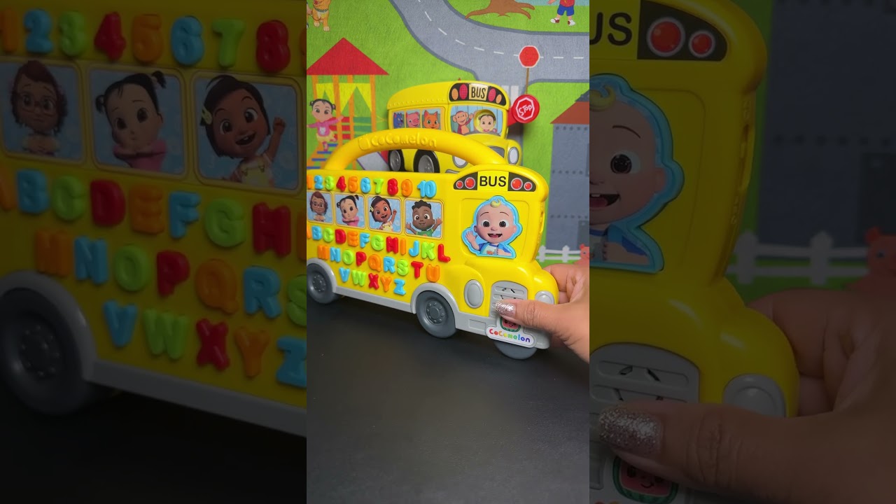 Very Cute Musical School Bus 