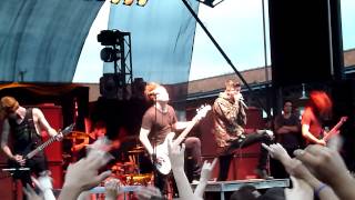 Of Mice &amp; Men - Product Of A Murderer - Live HD 4-26-13