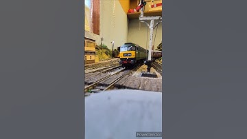 BR Class 47 diesel locomotive working the express train. #oogauge #modeltrains #modelrailways