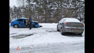 Водитель и пассажирка Рено погибли в ДТП под Нижним Новгородом