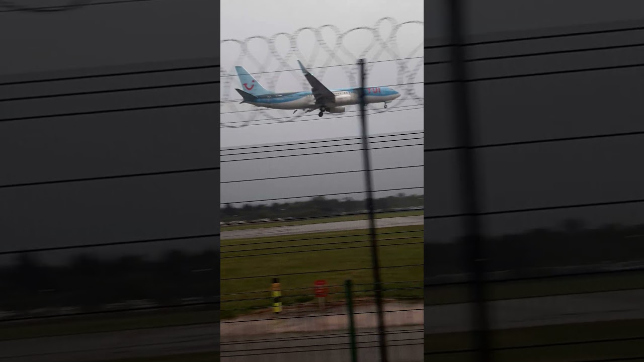 Wet Emergency landing at Manchester 
