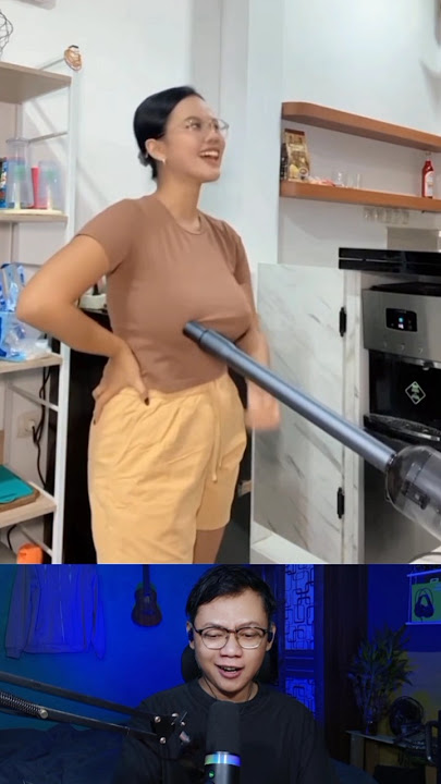 Siskaee Jualan Guys #tiktok #reaction #stitchtricks #stitch #new #funny #shorts #shortvideo #memes