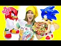 Sonic y Knuckles se pelean porque tienen hambre. Vídeos para niños de juguetes. Cocina infantil.