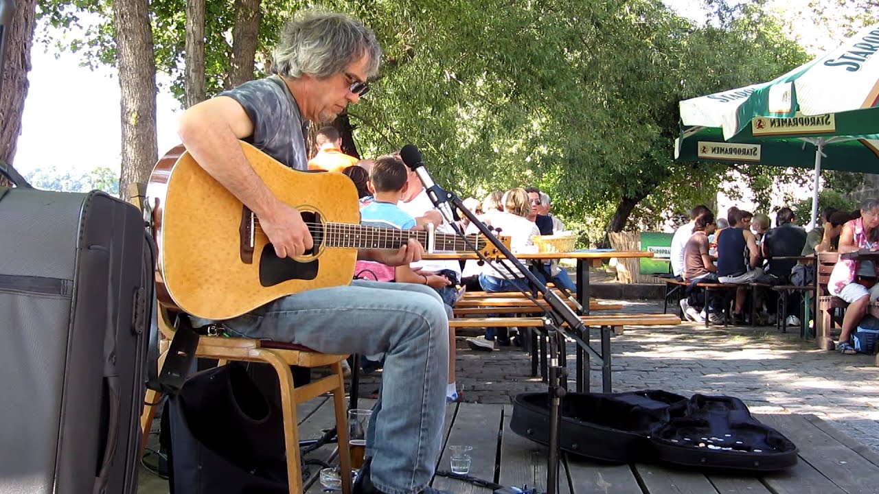 Brad Huff – Ain’t No Sunshine in Prague