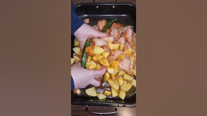 صدر دجاج مع مكعبات بطاطه.😋😋😋