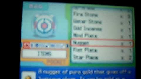 Shiny Eevee Evolves Into Shiny Jolteon