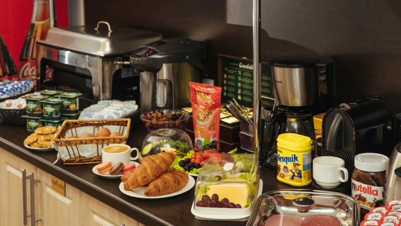 адажио на исаакиевской. отель адажио санкт-петербург на исаакиевской площади. адажио на невском. отель адажио санкт-петербург на исаакиевской площади вид из окна. адажио на исаакиевской площади санкт-петербург официальный сайт.