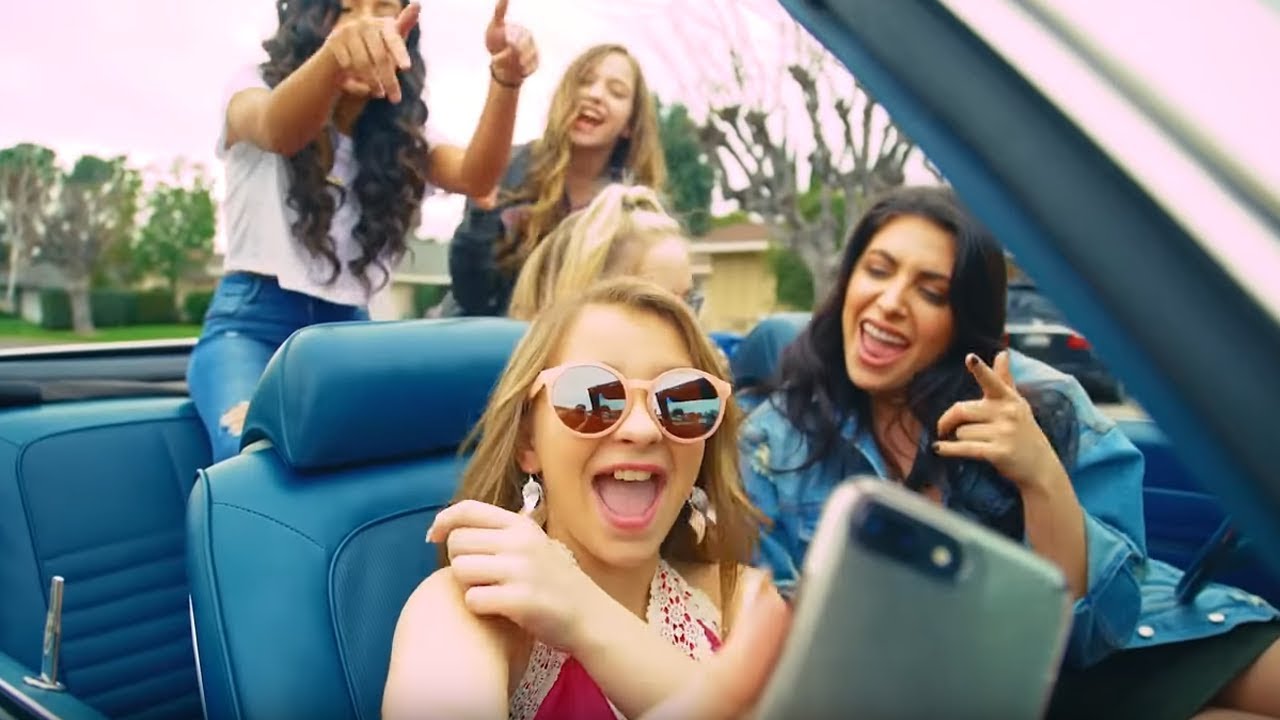 when-kids-try-to-make-music-videos-youtube