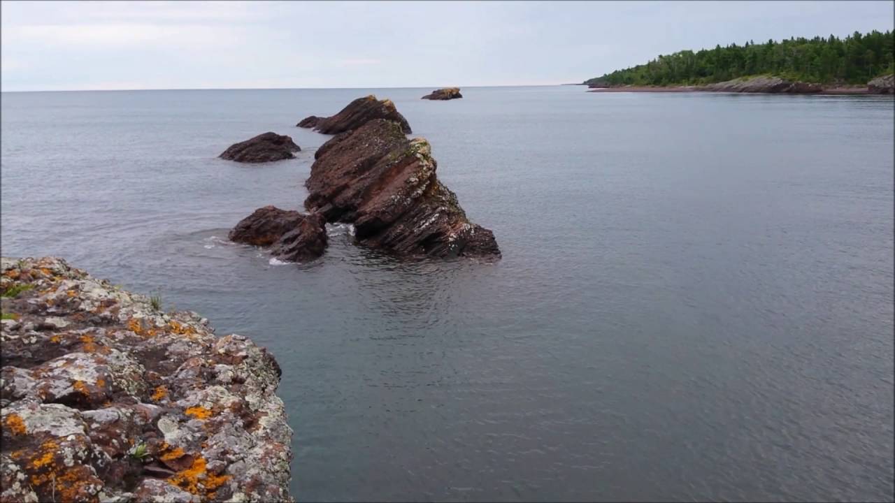 Copper Harbor MI Drive & Hike to Horseshoe Harbor & Checking Free